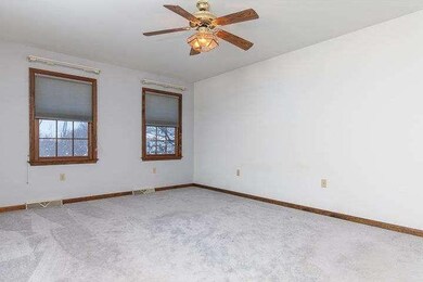 7429 Brimway Ln, Reading, PA 19606 - photo 7