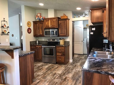 Kitchen With Hickory Cabinets