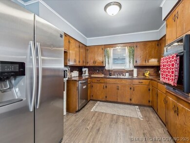 519 W Quincy St, Broken Arrow, OK 74012 - photo 6