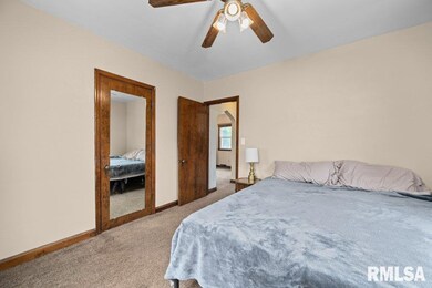1451 E High St, Davenport, IA 52803 - photo 6
