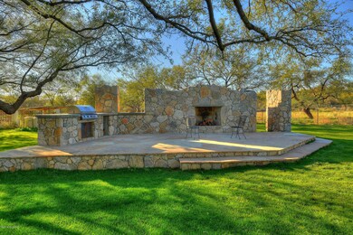 Outdoor Entertainment Structure
