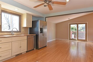 38 Gorton Holden Terrace, Warwick, RI 02886 - photo 3