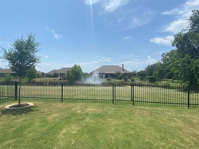 3315 Crystal Clear Ct, Granbury, TX 76049 - photo 3