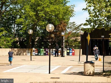 6680 Midhill Place, Falls Church, VA 22043 - photo 2