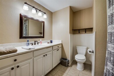 805 Berkley Dr, Cleburne, TX 76033 - photo 7