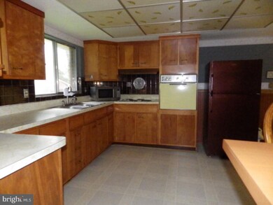 508 Catherine St, Ashland, PA 17921 - photo 5