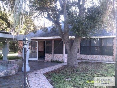 813 Marilyn Jane Dr, Alamo, TX 78516 - photo 3