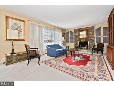 1048 York Ave, Lansdale, PA 19446 - photo 3