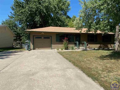 1513 Watson St, Emporia, KS 66801 - photo 2