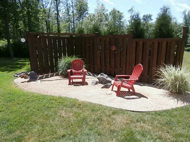 Yard/Garden.
