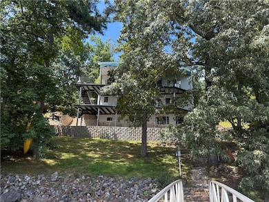 4265 Sinclair Shores Rd, Cumming, GA 30041 - photo 4