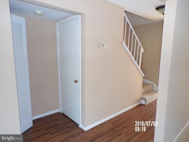 1519 Lowell Ct, Crofton, MD 21114 - photo 5