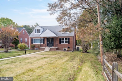 5603 Fisher Rd, Temple Hills, MD 20748 - photo 2