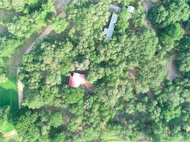 302 Bluebonnet Bend, Weimar, TX 78962 - photo 3