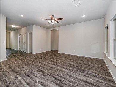 20205 W 194th St, Spring Hill, KS 66083 - photo 5