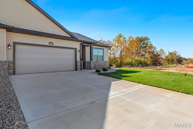 206 Wrigley Field Dr, Bethalto, IL 62010 - photo 2