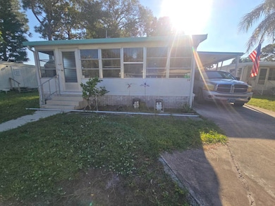 39 Tangerine Ave, Fort Pierce, FL 34982 - photo 2