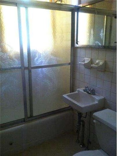 400 Albany Ct, Wallingford, PA 19086 - photo 6