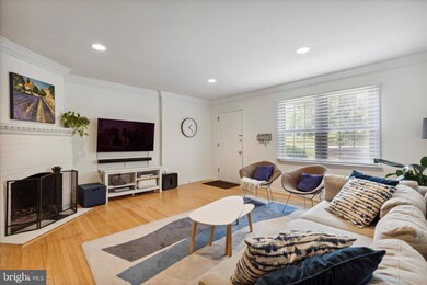 192 W Wayne Ave unit 1A, Wayne, PA 19087 - photo 3