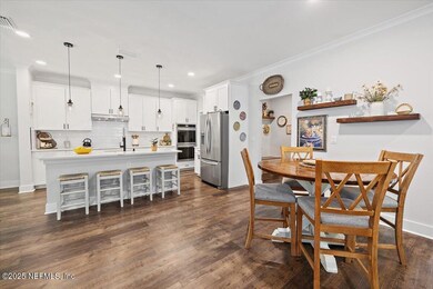 07-Breakfast Area