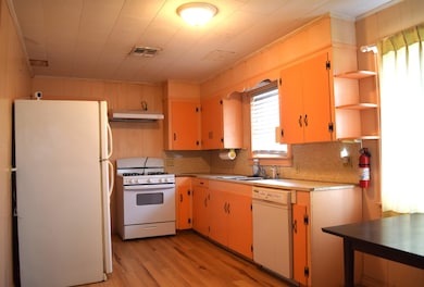 304 Judith St, Houma, LA 70363 - photo 4