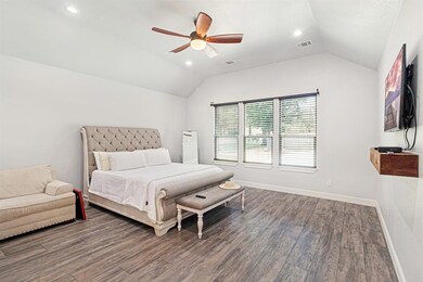 805 Red Bud Dr, Azle, TX 76020 - photo 7