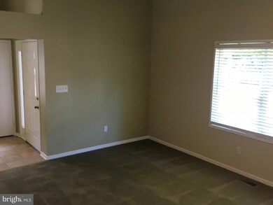 1605 Colonial Ln, McLean, VA 22102 - photo 6