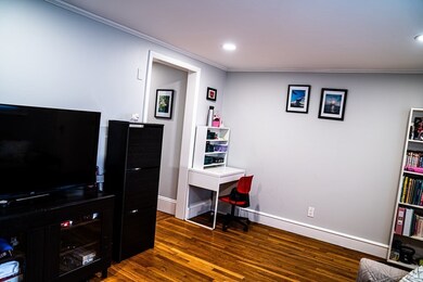 208 Pine Hill Cir, Waltham, MA 02451 - photo 7