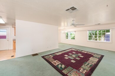 740S87thWay-8
