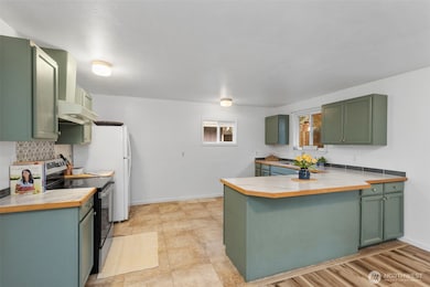 31 NE Larson Lake Ln, Belfair, WA 98528 - photo 7