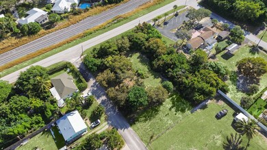 8686 SE Lyons Rd, Hobe Sound, FL 33455 - photo 7