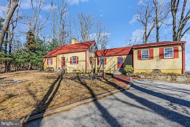 2504 Proctor Ln, Parkville, MD 21234 - photo 2