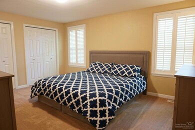 433 NE Alpenview Ln, Bend, OR 97701 - photo 7