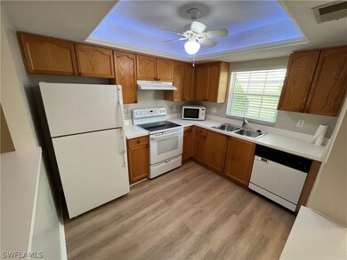 28251 Pine Haven Way unit 170, Bonita Springs, FL 34135 - photo 4