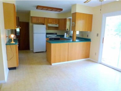 238 Pearl St, Rutland, VT 05701 - photo 7