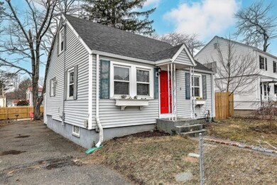 5 Lewiston St, Hyde Park, MA 02136 - photo 3