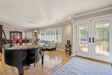 3698 Meadowcrest Dr, Las Vegas, NV 89121 - photo 6