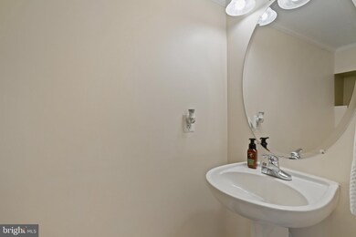 208 Harpers Way, Frederick, MD 21702 - photo 6