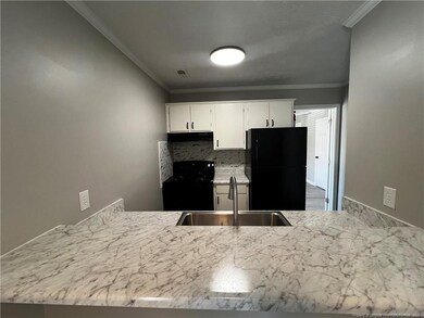 5845 Century Oaks Dr unit A, Fayetteville, NC 28314 - photo 4