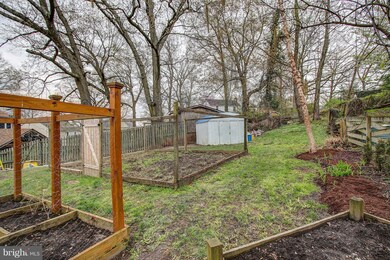 429 Boyd Ave, Takoma Park, MD 20912 - photo 2