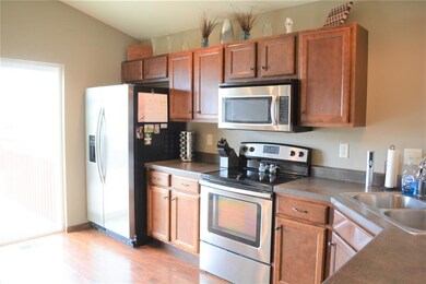 1121 J Ave NW, Cedar Rapids, IA 52405 - photo 3