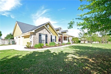 1833 Caseys Ct, Edmond, OK 73025 - photo 2