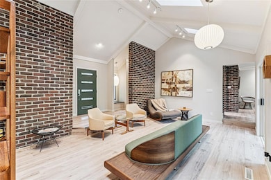 1607 Thornwood Rd, West Des Moines, IA 50265 - photo 4