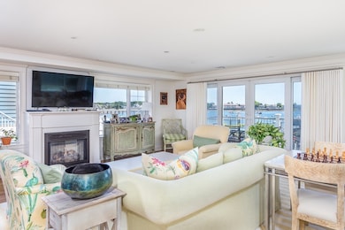 289 Humphrey St unit 1, Swampscott, MA 01907 - photo 2