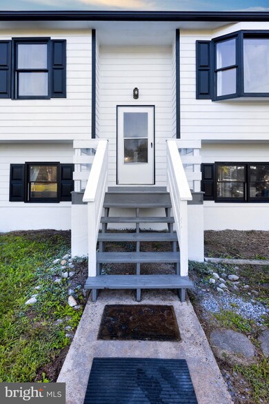 11131 Cedar Ln, Bealeton, VA 22712 - photo 2