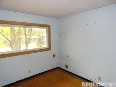 9037 Emerson Ave S, Bloomington, MN 55420 - photo 4