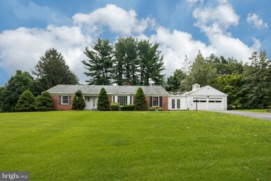 122 Fairthorne St, Kennett Square, PA 19348 - photo 2