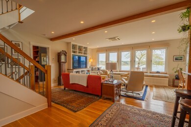 Family Room.