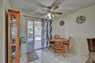 10337 W Caron Dr, Sun City, AZ 85351 - photo 7