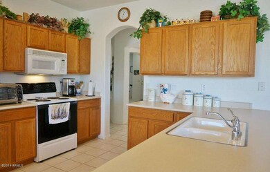 Spacious Open Kitchen!
